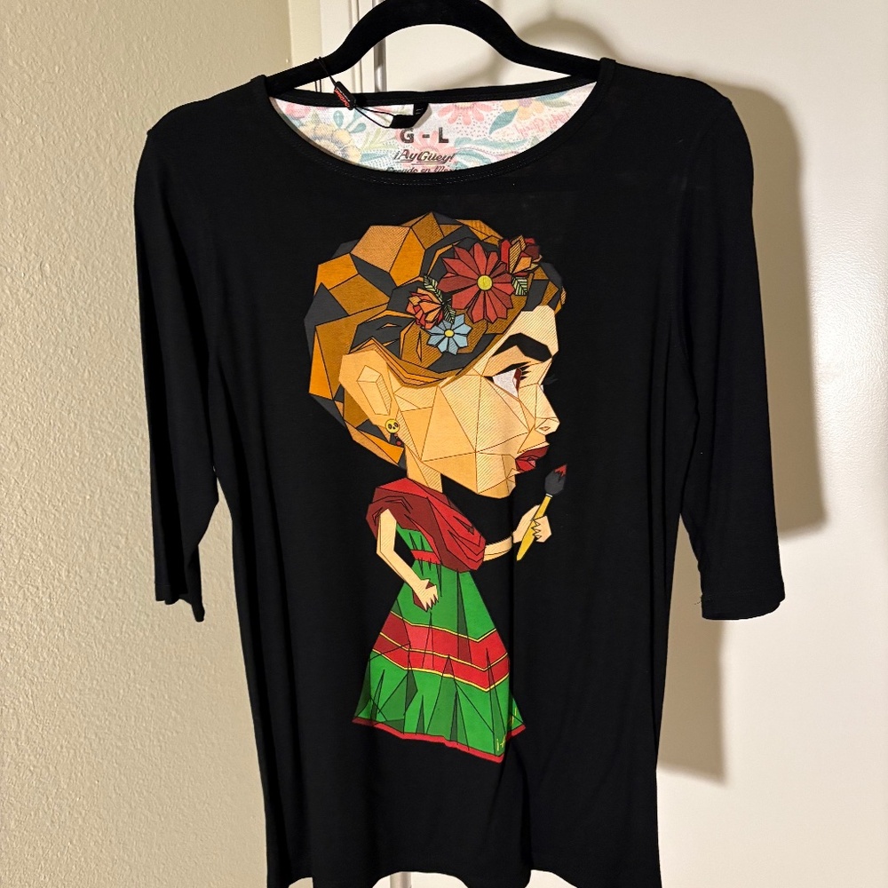 New with tags Blouse (Frida Kahlo)  / Size M